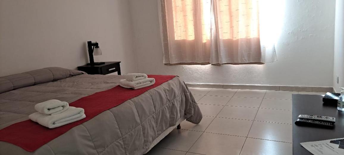 Newen Bed And Breakfast Ел Чалтен Екстериор снимка
